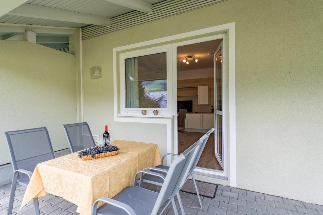 Ferienhaeuser Troester Bad Kleinkirchheim Exterior foto